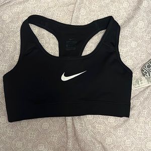 Black xs  Nike sports bra
